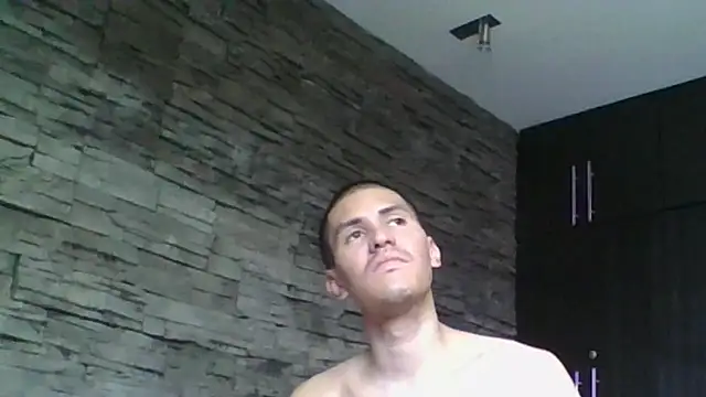 Sexylatin64 webcam