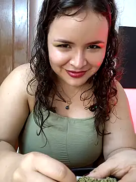 SeleneLuminari8 webcam