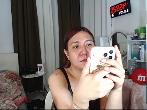 stellahugeX webcam