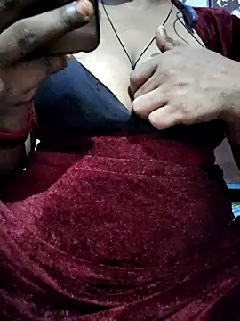Lovely_sk webcam