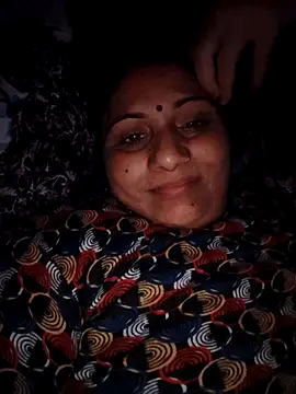 Rakhi99x webcam