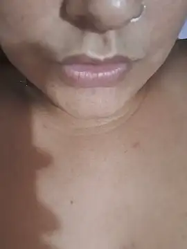 Luna-elle webcam