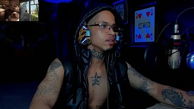 XXXRAYGAMES webcam