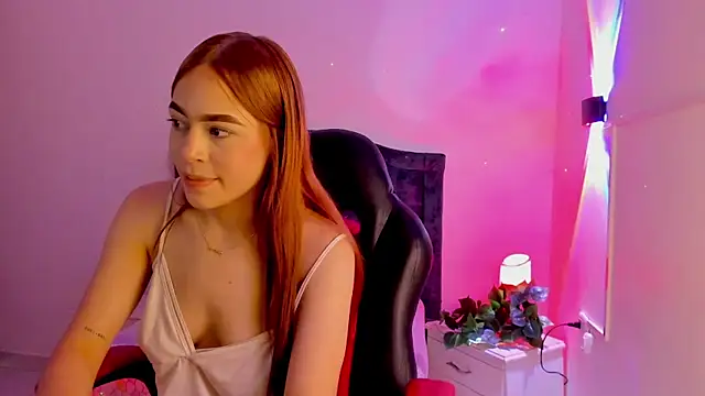 zaharavela_ webcam