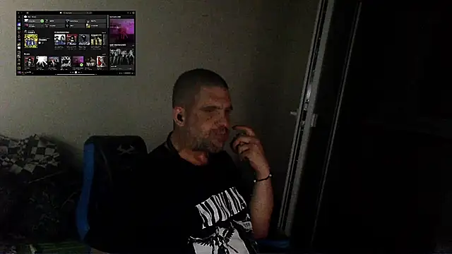 Sully_Kane webcam