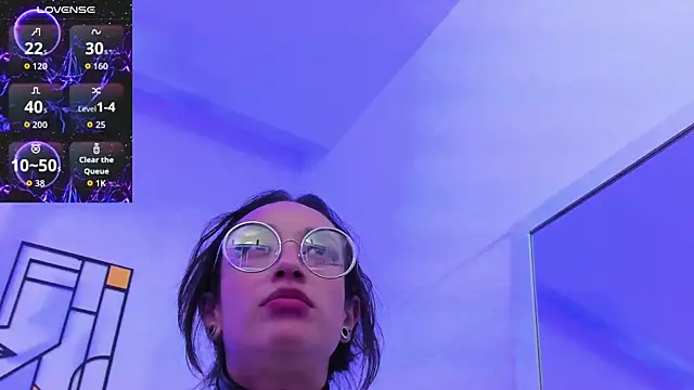 coral_jonesss webcam