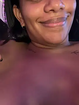 ArielleMillerr- webcam