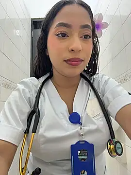 MiaCamille_ webcam