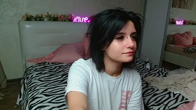 The_Slutty_Fox webcam
