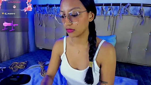 emma_brooks_ webcam