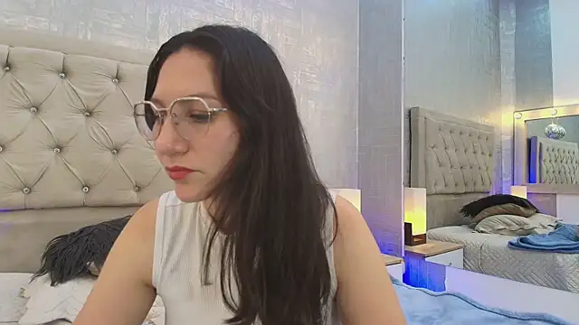 Antonella_Saa webcam