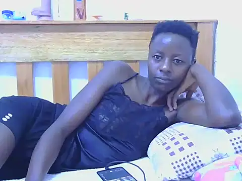 zuhura69 webcam