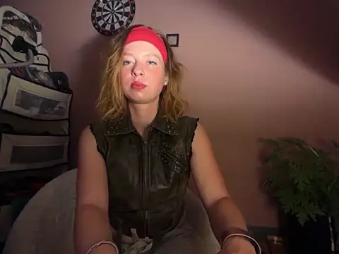 BettyFlirty webcam