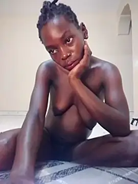 Coco_bloom webcam