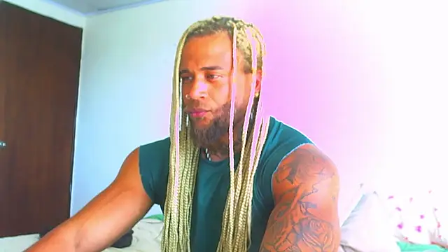 ragnar0825 webcam