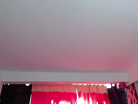 LilyANDsoe webcam