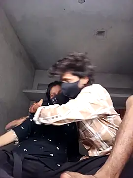 Romantic-couple10 webcam