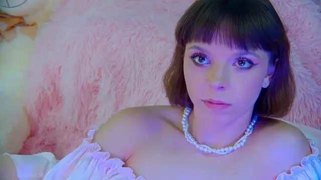 ElisabethDavis webcam