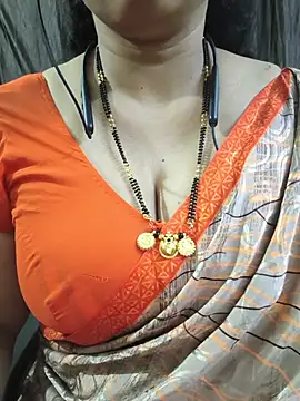 bhuvana_555 webcam