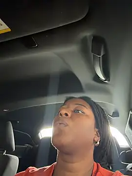 GirthGoddessCoco webcam