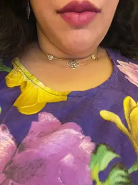 Bold-arabic-vibes webcam
