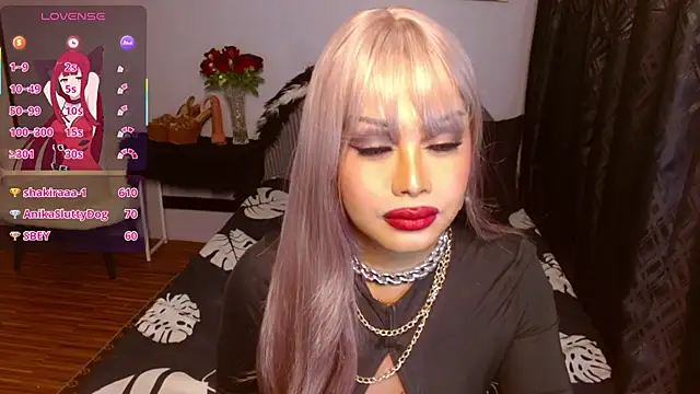 YourRealMistressMeduza webcam