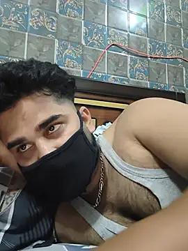 BeardKingoBack webcam