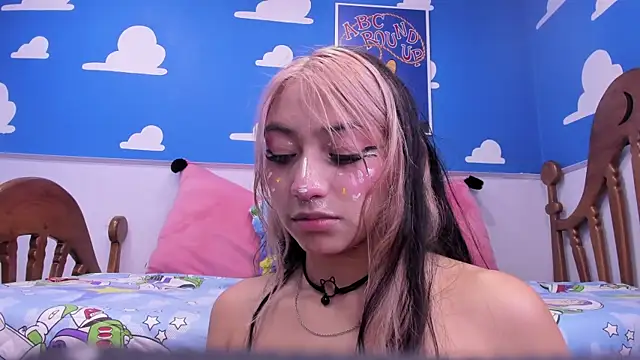 miss_loolita webcam