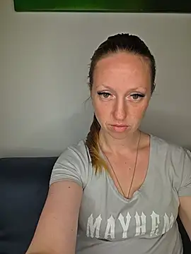 SweetGermanAlina webcam