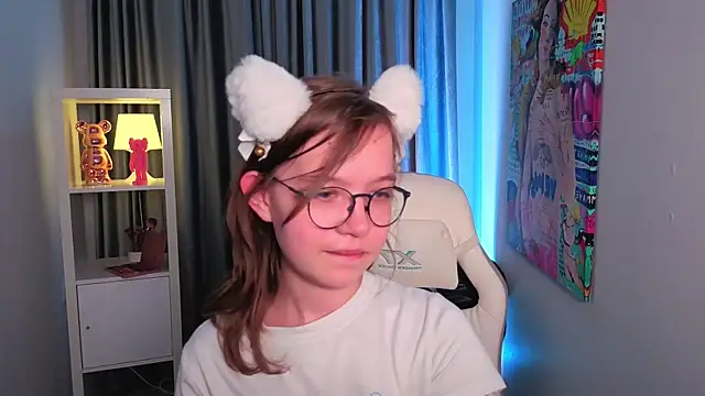 LiaBroock webcam