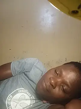 BUBBLY-QWEEN webcam