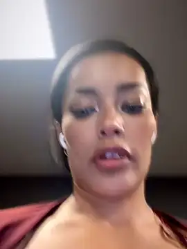 Risky_Workouts webcam