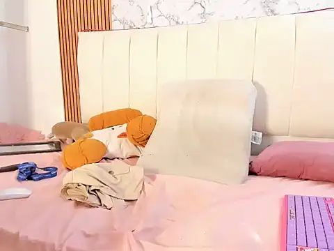 lilith_horny webcam
