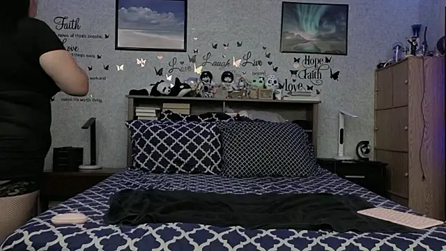 Rayna webcam