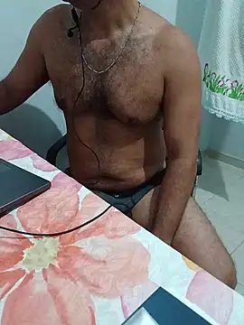 morenodiscret35 webcam