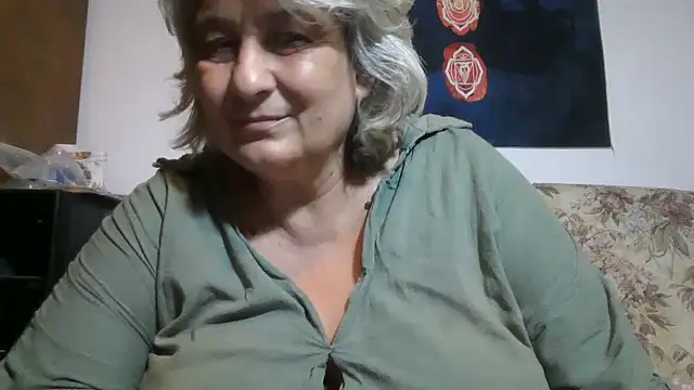 ExquisiteMature webcam