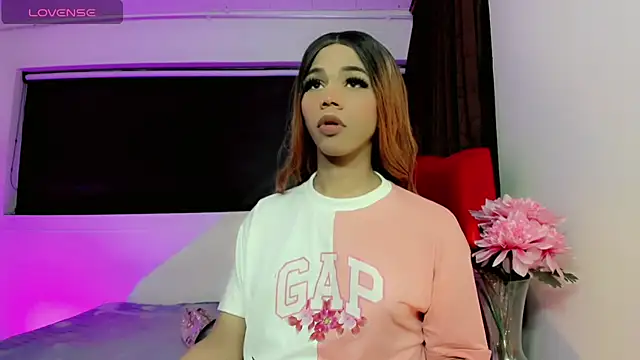 Britany_montiel webcam