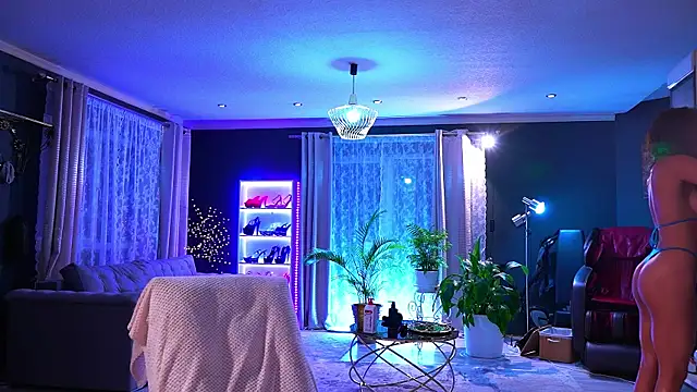 AmidaChris webcam