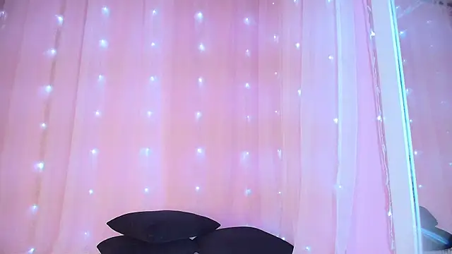 SunnyGilmoree webcam