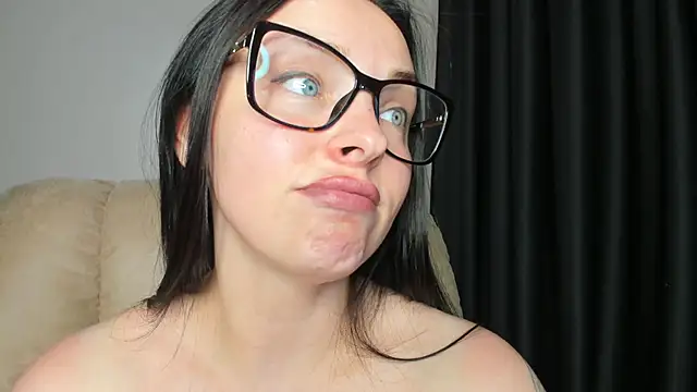 lecherous_wife webcam