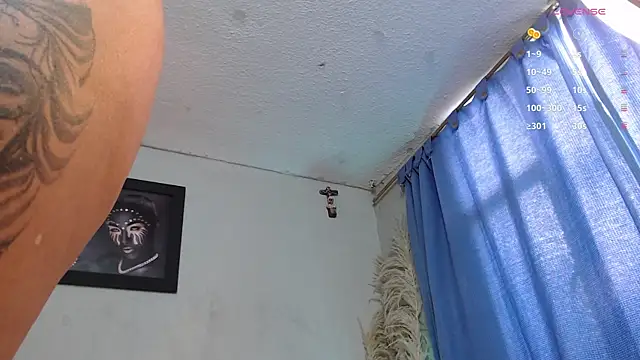 Moniica_1 webcam
