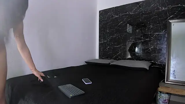zoel-amber1 live sex cam