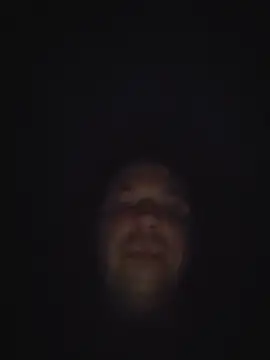 WadedGuzzling webcam