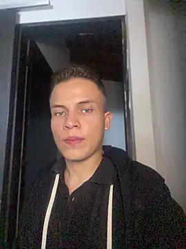 _Leo_Boy webcam