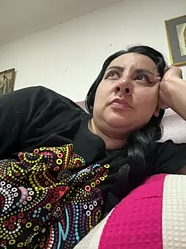 Abril_Luv webcam