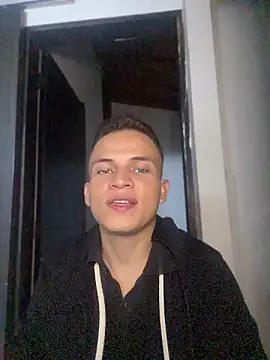 _Leo_Boy webcam