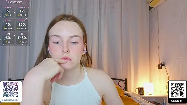 bae_cake_ webcam