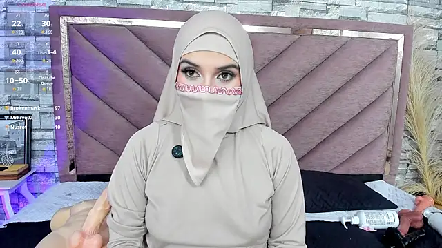 Live webcam thumbnail of malek_zark2 featuring #student and #hd