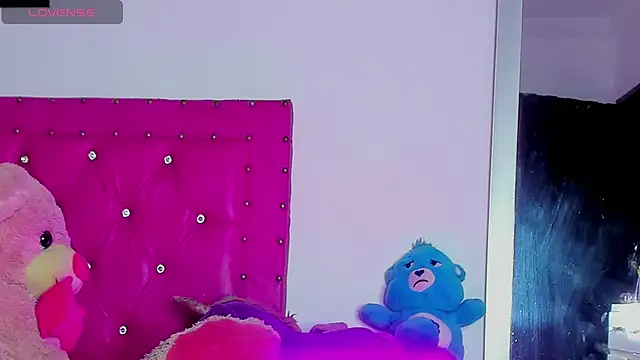 dahiiangomezz webcam