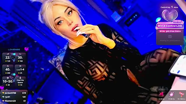 KYLIE_SHEMALE webcam